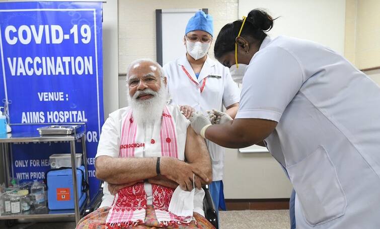 Breaking Narendra Modi takes Corona Vaccine, Urges others PM Modi taken Vaccine করোনা ভ্যাকসিন নিলেন নরেন্দ্র মোদি, দিলেন বার্তা