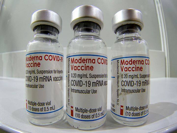 Moderna refused to send supplies of its Covid vaccine directly to  Punjab government पंजाब सरकार की सीधे वैक्सीन खरीदने की योजना को झटका, मॉडर्ना ने राज्य को डायरेक्ट टीके भेजने से किया इनकार