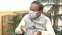 Health Minister Harsh Vardhan gets Corona vaccination