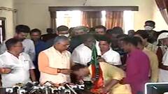 TMC MLA Jitendra Tiwari quits, returns, quits again and joins BJP | Full Report