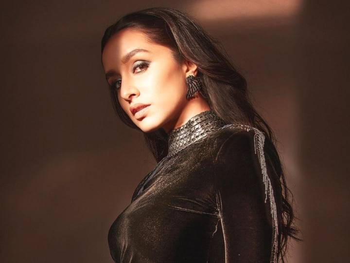 WATCH: Shraddha Kapoor Turns 34, Celebrates Birthday With Rumoured Boyfriend Rohan Shrestha & Family Members In Maldives