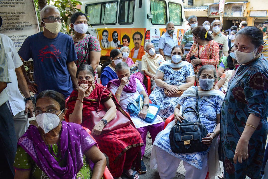 Covid-19 Vaccination, Phase 2: More Private Hospitals Allowed To Act As Vaccination Sites Covid-19 Vaccination, Phase 2: More Private Hospitals Allowed To Act As Vaccination Sites