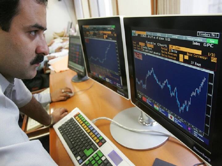 ITC Shares Up 10% This Week Even After Clarification On Demerger News ITC Shares Up 10% This Week Even After Clarification On Demerger News