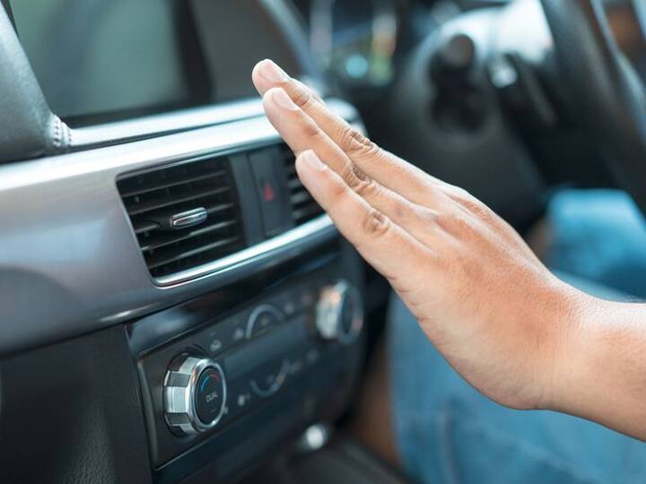 ਕਾਰ ਦੇ ਰੈਡੀਏਟਰ ਦਾ ਪੱਖਾ ਜ਼ਰੂਰ ਚੈੱਕ ਕਰ ਲਵੋ; ਕੀ ਉਹ ਇੰਜਣ ਦੇ ਗਰਮ ਹੋਣ ’ਤੇ ਚੱਲਦਾ ਹੈ ਜਾਂ ਨਹੀਂ, ਇਸ ਦਾ ਧਿਆਨ ਰੱਖਣਾ ਅਤਿ ਜ਼ਰੂਰੀ ਹੈ।