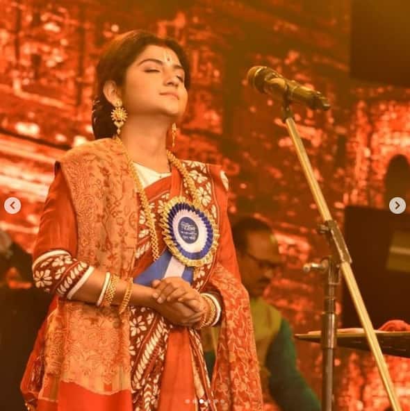 মঞ্চে অন্যান্য গানের পাশাপাশি সমান জনপ্রিয়তা পায় 'রাইকিশোরী'-র 'হরি বোল'। বিভিন্ন অনুষ্ঠানে তুমুল জনপ্রিয়তা তাঁকে এনে দেয় বড় কাজের সুযোগ।