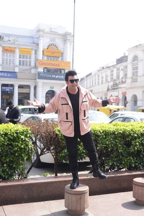 যদিও, জাহ্নবী আরও একটি ছবি গুঞ্জন সাক্সেনা মুক্তি পেয়েছে। কিন্তু, লকডাউনের ফলে, তা শুধুমাত্র ওটিটি প্ল্যাটফর্মে মুক্তি পেয়েছিল।