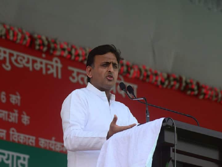 Uttar Pradesh: Former CM Akhilesh Yadav To Join Anti-Farm Laws Chorus With Kisan Mahapanchayat Uttar Pradesh: Former CM Akhilesh Yadav To Join Anti-Farm Laws Chorus With Kisan Mahapanchayat