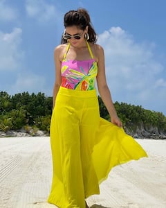 PICS Of Aamna Sharif From Her Maldives Vacation Will Make You Miss The Sea