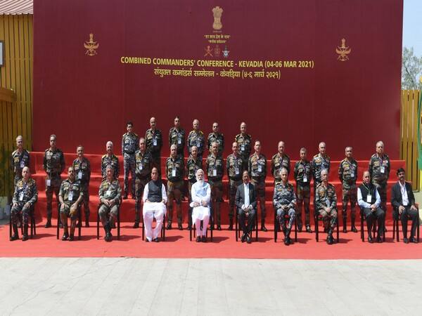 PM Modi Speaks At Combined Commanders Conference In Kevadia PM Modi Stresses On The Need To Develop A 