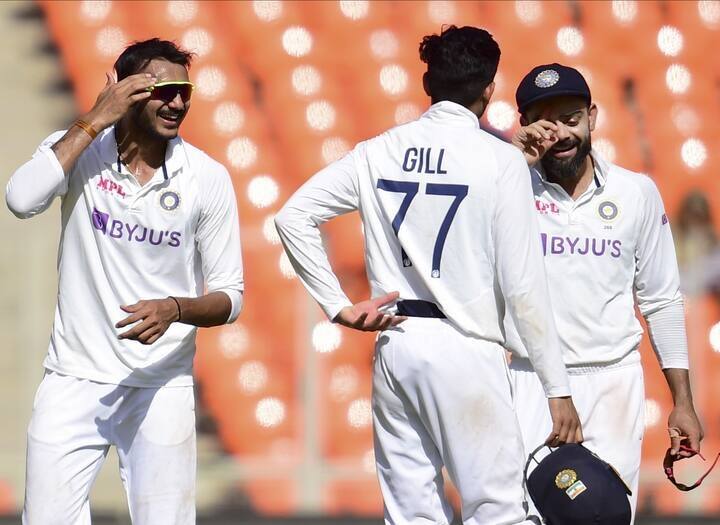 অভিষেক সিরিজে সর্বাধিক উইকেট সংগ্রহের ক্ষেত্রে অক্ষর শ্রীলঙ্কার অজন্তা মেন্ডিসকে পিছনে ফেলেছেন। ২০০৮-এ ভারতের বিরুদ্ধে টেস্ট সিরিজে ২৬ উইকেট নিয়েছিলেন তিনি। ছবি-পিটিআই