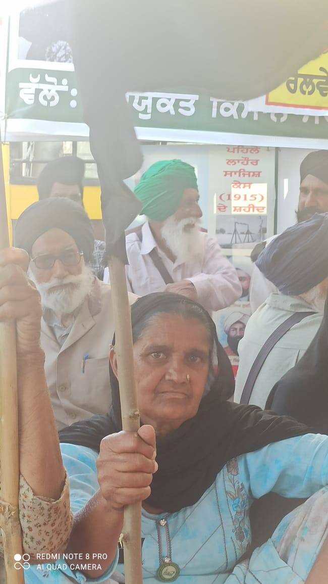 ਉਨ੍ਹਾਂ ਕਿਹਾ ਪਰ ਇਤਿਹਾਸਕ-ਅੰਦੋਲਨ ਦੀ ਤਾਕਤ ਸਰਕਾਰ ਨੂੰ ਝੁਕਣ ਲਈ ਮਜ਼ਬੂਰ ਕਰ ਦੇਵੇਗੀ।