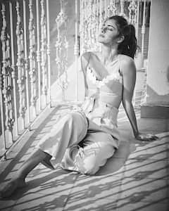 Ananya Panday’s Monochrome PICS From Her Latest Photoshoot Is All Things Love!