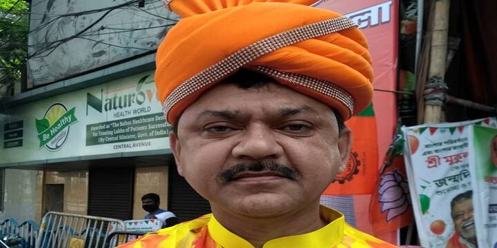 West Bengal Election 2021: BJP Leader wearing Narendra Modi Special Kurta in Kolkata during Brigade WB Election 2021: গায়ে মোদি স্পেশাল কুর্তা ! ব্রিগেডে চমক দিলেন এই বিজেপি নেতা