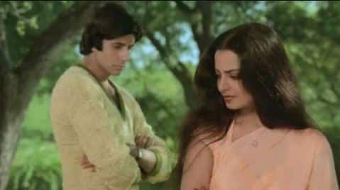 ਹੌਲੀ ਹੌਲੀ ਇਹ ਖ਼ਬਰ ਬਿਗ ਬੀ ਦੀ ਪਤਨੀ ਜਯਾ ਦੇ ਕੰਨਾਂ ਤੱਕ ਜਾ ਪਹੁੰਚੀ। ਫਿਰ ਕੀ ਸੀ ... ਅਮਿਤਾਭ ਅਤੇ ਰੇਖਾ ਦੇ ਵਿਛੋੜੇ ਦੀਆਂ ਘੜੀਆਂ ਵੀ ਨੇੜੇ ਆਉਣ ਲੱਗੀਆਂ। 