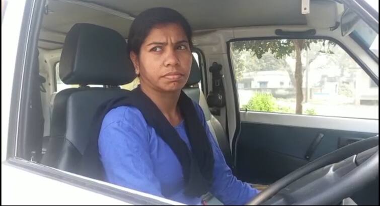 International Women's Day 2021: Know the story of Selena Begum looks after her family by driving Ambulance Womens Day 2021: ডাকলেই হাজির, দিন-রাত ছুটে চলে সেলিনার অ্যাম্বুল্যান্স