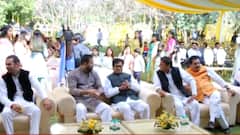 UP: Akhilesh Yadav touches uncle Shivpal's feet in a family gathering