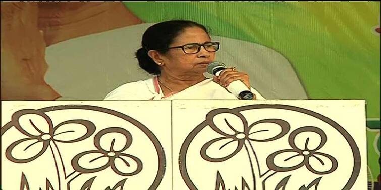 West Bengal Assembly Elections 2021 Mamata Banerjee Khela Hobe Challenge To BJP Suvendu Adhikari at Nandigram WB Elections 2021: ‘১ এপ্রিল খেলা হবে’, নন্দীগ্রামে হুঙ্কার মমতার