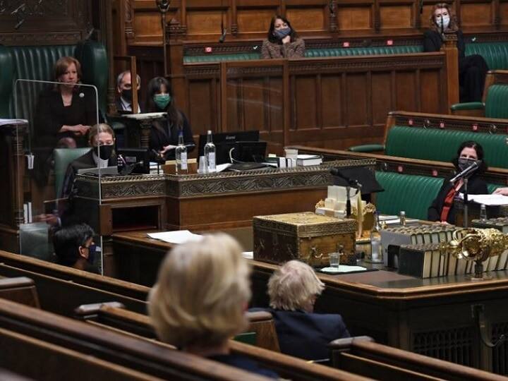 British MPs were watching porn in Parliament, investigation started after complaint Watching Porn In Parliament: સંસદમાં પોર્ન જોતા હાત બ્રિટિશ સાંસદ, ફરિયાદ બાદ તપાસ શરૂ