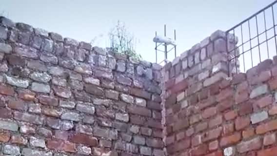 Madhya Pradesh: Ground reality of PM Awas Yojana, helpless people suffer | Ghanti Bajao (09.03.21)