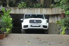 Saif-Kareena: সন্তানের জন্মের পরেই নতুন বিলাসবহুল গাড়ি কিনলেন সইফ-করিনা, দাম শুনলে চোখ কপালে উঠবে