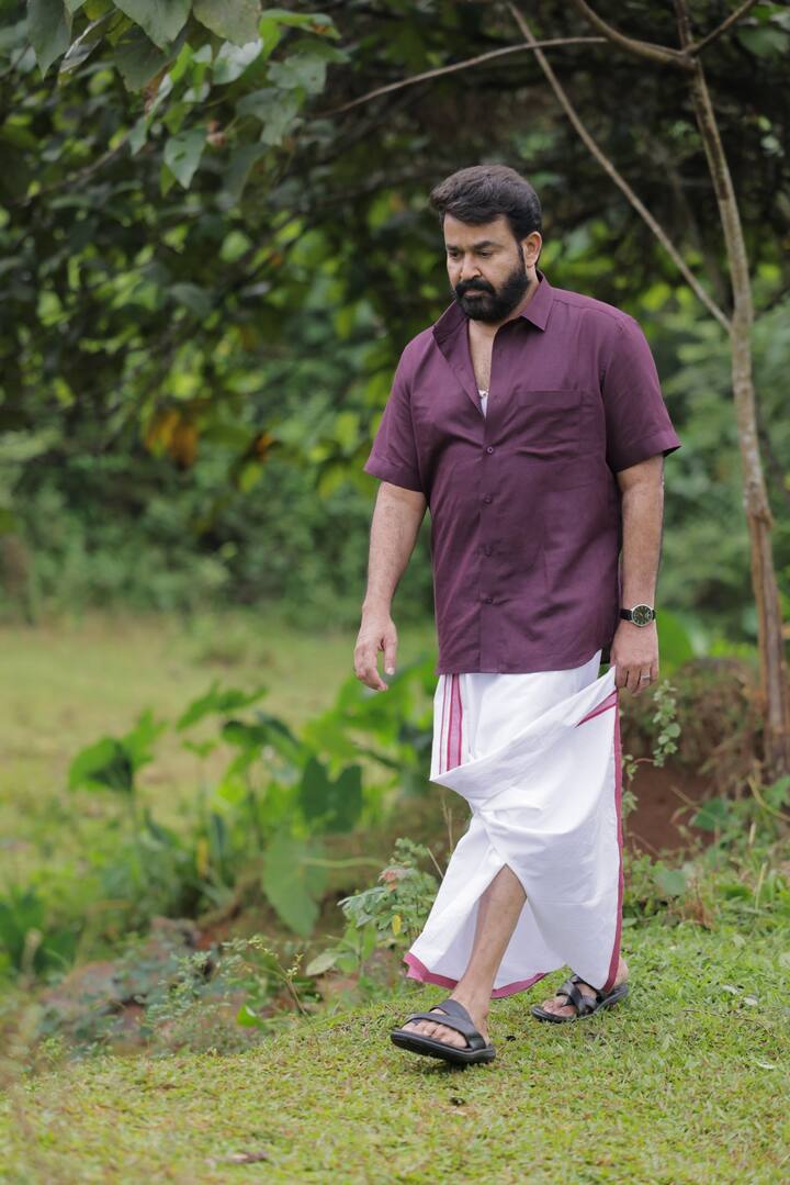 Currently he is completing the remaining portion of his upcoming film ‘Aaraattu’. The movie is slated to release on August 12.[pic credit: Instagram]