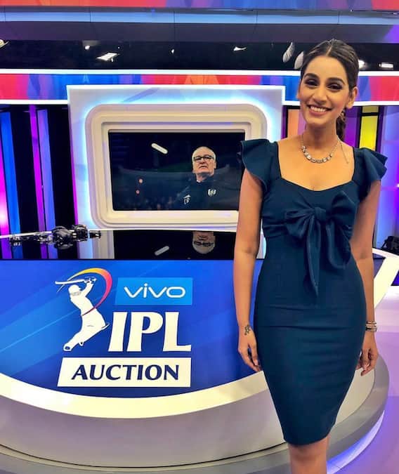 Who Is Sanjana Ganesan The Tv Anchor Set To Marry Jasprit Bumrah In Goa See In Pictures Below She is associated with star sports, and she hosted the 2019 cricket world cup for the channel. tv anchor set to marry jasprit bumrah