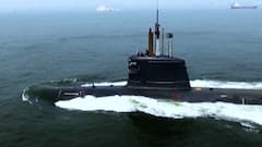 भारतीय नौदलाच्या सामर्थ्याला नवं बळ; पाणबुडी 'INS Karanj' नौदलाच्या ताफ्यात Special Report