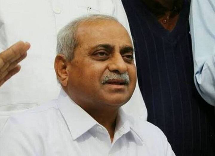 Gujarat Assembly session 2021 : Congress MLA comment on Nitin Patel, all laugh on comment Gandhinagar : વિધાનસભામાં કોંગ્રેસના ધારાસભ્યે નીતિન પટેલ વિશે એવી તે શું કરી કોમેન્ટ કે ફરી વળ્યું હાસ્યનું મોજુ?