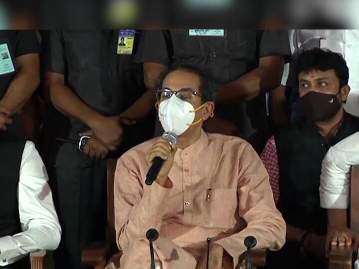 CM Uddhav Thackeray reaction on Sachin vaze in Mansukh Hiren Death Mystery सचिन वाझे म्हणजे ओसामा बिन लादेन असल्याचं चित्र निर्माण केलं जातंय : मुख्यमंत्री