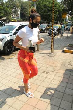 Maliaka Arora Photos: আটচল্লিশেও কীভাবে নিজেকে ফিট রাখেন মালাইকা?