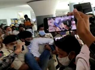 Surat : કોર્પોરેશનની સભામાં આપના કયા બે ટોચના નેતાને બહાર કાઢી મુકાતા થયો હોબાળો?