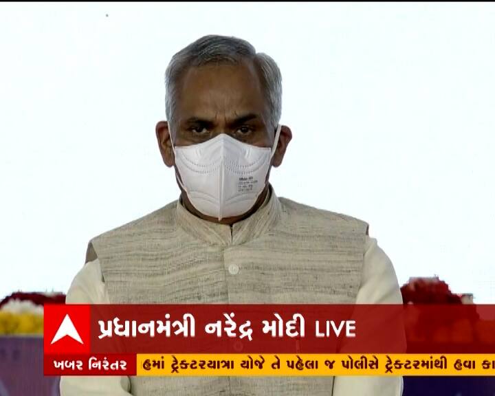 સાબરમતી આશ્રમમાં કાર્યક્રમામાં ગુજરાત રાજ્યના રાજ્યપાલ આચાર્ય દેવવ્રત પણ ઉપસ્થિત રહ્યાં હતા.