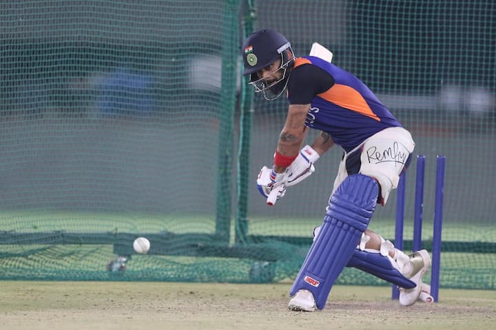 টেস্ট সিরিজে ইংল্যান্ডকে হারানোর পর টি-টোয়েন্টি সিরিজ জিততেও মুখিয়ে থাকবেন কোহলিরা।