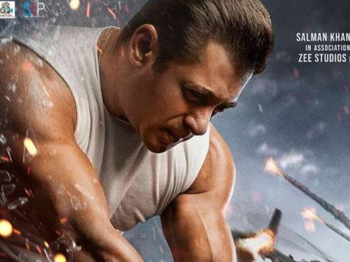 Radhe Movie Release: Salman Khan announces the release date of Radhe with new poster on Eid 2021 Radhe Movie Release Date : 'या' तारखेलाच येणार सलमानचा 'राधे', सल्लूमिया म्हणाला, 'एक बार जो मैने...'