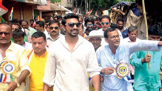 ৭টায় বাংলা (১): 'যে কাজ করেছে তাকেই ভোট দিন', প্রচারে বেরিয়ে অনুরোধ দেবের