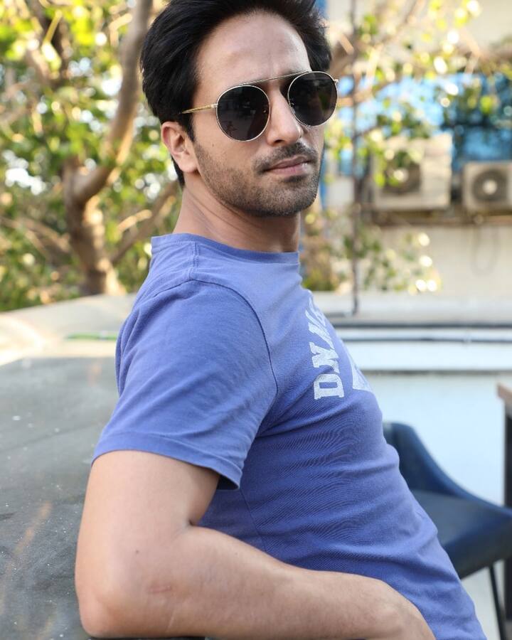 On the professional front, Arslan Goni will be next seen starring in Alt Balaji's web series 'Main Hero Bol Raha Hoon'. Reportedly, he will be portraying a negative character in this web series. (Image courtesy - @arslangoni/Instagram)