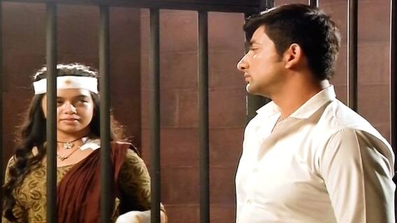 Apna Time Bhi Aayega: Why did Veer get IMPRISONED?