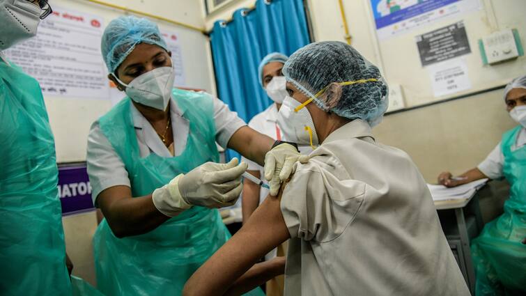 worldwide coronavirus patients and position દુનિયામાં ફરી વકર્યો કોરોના, અમેરિકા પહેલા તો ભારત ત્રીજા નંબરે પહોંચ્યું, આ છે ટૉપ-10 દેશો જ્યાં સતત વધી રહ્યાં છે કોરોનાના દર્દીઓ.......
