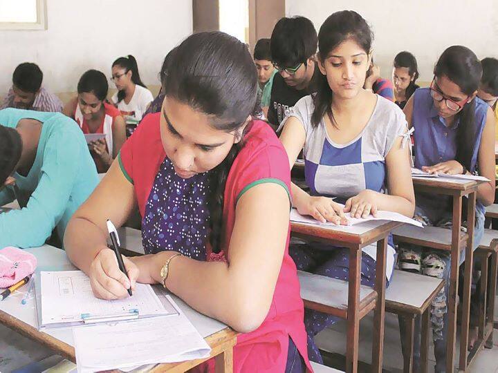 Allahabad University decided in the exam review meeting, UG second and third year students will be promoted without exam Allahabad University ने लिया फैसला, बिना एग्जाम के UG सेकेंड और थर्ड ईयर के स्टूडेंट्स होंगे प्रमोट
