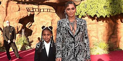 second youngest to get the grammy award beyonces daughter blue ivy பியோனசே மகள் வென்ற கிராமி விருது 