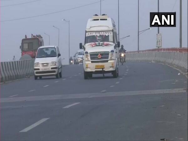 Farmers Protest: Ghazipur border reopens for traffic movement Ghazipur Border Reopen: ਆਵਾਜਾਈ ਲਈ ਮੁੜ ਖੁੱਲ੍ਹਿਆ ਗਾਜ਼ੀਪੁਰ ਬਾਰਡਰ