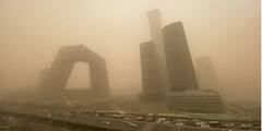 Sandstorm in China: বালি ঝড়ে বিপর্যস্ত চিনের রাজধানী !