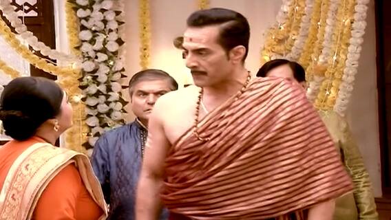 Anupamaa: Vanraj's angry avatar RETURNS | Saas Bahu Aur Saazish (15 mar 2021)