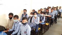 ਕੋਰੋਨਾ ਦੀ ਤੀਜੀ ਲਹਿਰ ਦੀ ਦਹਿਸ਼ਤ 'ਚ 5ਵੀਂ ਦੀ ਬੋਰਡ ਪ੍ਰੀਖਿਆ ਸ਼ੁਰੂ, ਗਾਈਡਲਾਈਨਜ਼ ਦੀਆਂ ਉੱਡੀਆਂ ਧੱਜੀਆਂ