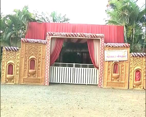 Wedding Permission | नाशिकमध्ये पुढील आदेशापर्यंत मंगल कार्यालयं आणि लॉन्समध्ये लग्न सोहळ्यावर बंदी