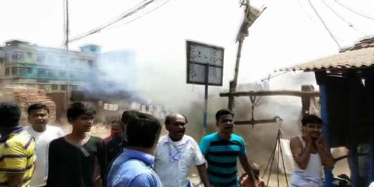 Bankra: Land issue created clash between locals and promoter, arrested by police after bomb blast in Bankra of Howrah Bankra: জমি বিবাদে হাওড়ার বাঁকড়ায় বোমাবাজি, আহত শিশু সহ ২