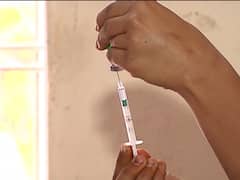 Corona Vaccine Drive | लसीच्या वापरावरुन केंद्र-राज्यात जुंपली Special Report