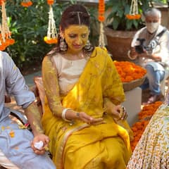 Jasprit and Sanjana Haldi ceremony: কেমন ছিল বুমরা-সঞ্জনার গায়ে হলুদ-মেহেন্দির অনুষ্ঠান