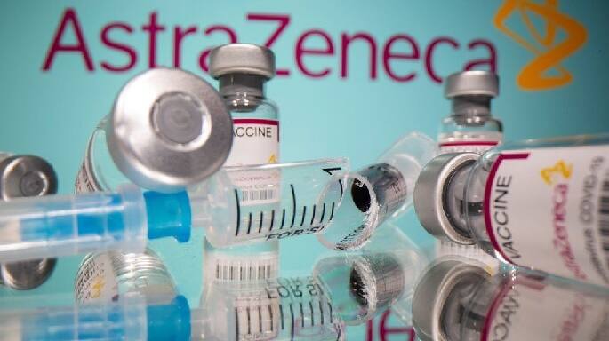 AstraZeneca Vaccine Ban Row Will Covid 19 vaccine also be banned in India એસ્ટ્રાજેનેકાની વેક્સિન પર શું ભારતમાં પણ લગાવાશે પ્રતિબંધ? જાણો શું છે સમગ્ર વિવાદ