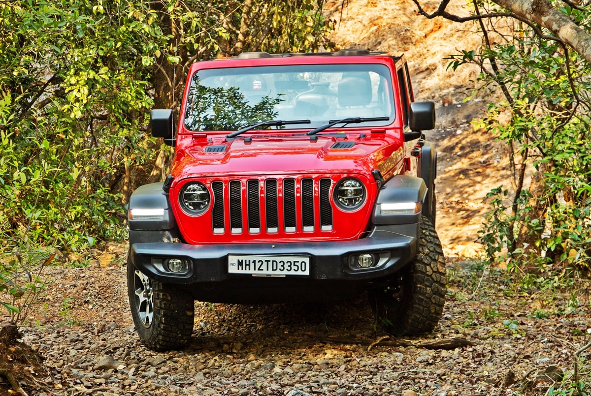 Jeep Wrangler 2021 Review: This SUV Is Powerful And Attractive, Check Out Price & Features